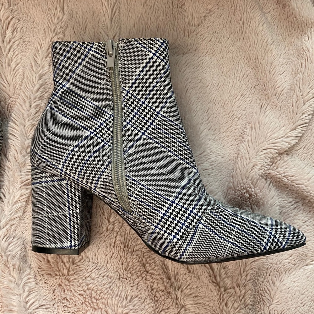 Plaid booties - Picture 7 of 14